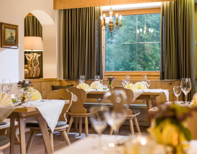 Genüsslich speisen in unserer "Alten Stube"