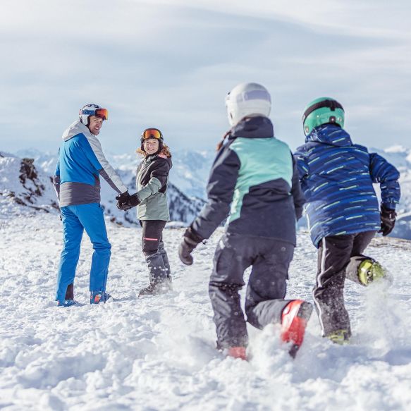 Fun und Action mit der Familie Ski Juwel Alpbachtal Wildschönau Fun und Action mit der Familie Ski Juwel Alpbachtal Wildschönau