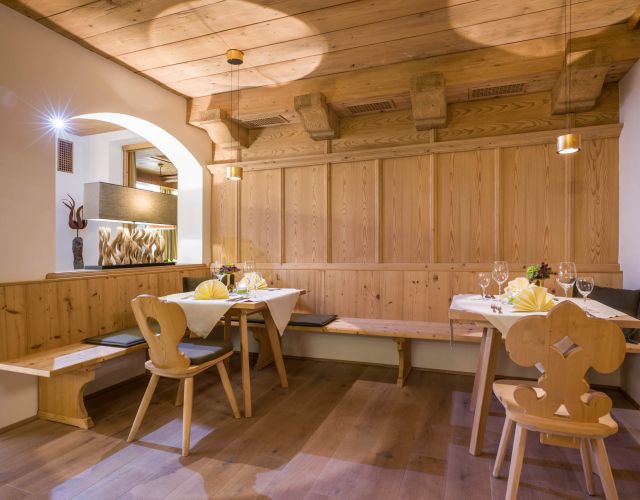 Genüsslich speisen in unserer "Alten Stube"